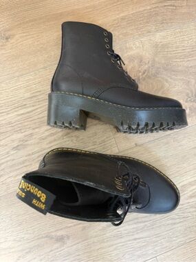 Dr. Martens Shriver Hi Black Platform Combat Boots Women’s 10 NWOT